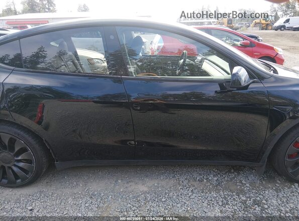 7SAYGDEF1NF507584 2022 TESLA MODEL Y Black Սալոնի 360 աստիճան տեսք