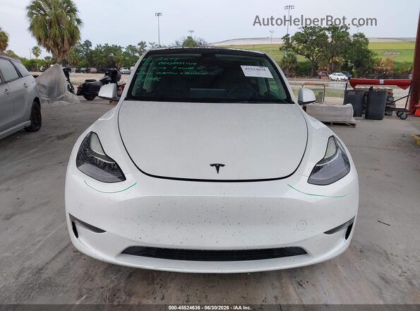 7SAYGDEF1NF517533 2022 TESLA MODEL Y White Widok zestawu wskaźników