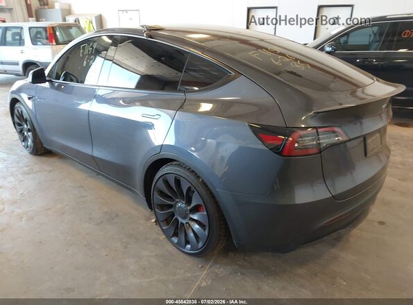 7SAYGDEF1PF646519 2023 TESLA MODEL Y Gray Tył lewy