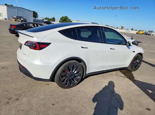 7SAYGDEF1RF181551 2024 TESLA MODEL White უკანა მარჯვენა