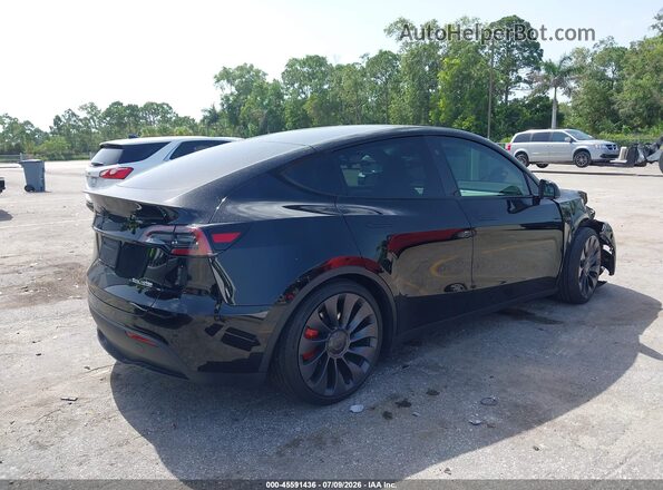 7SAYGDEF2RA296673 2024 TESLA MODEL Y Black Trasero derecho