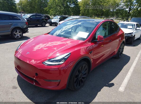 7SAYGDEF3PF624814 2023 TESLA MODEL Y Красный Передняя левая четверть