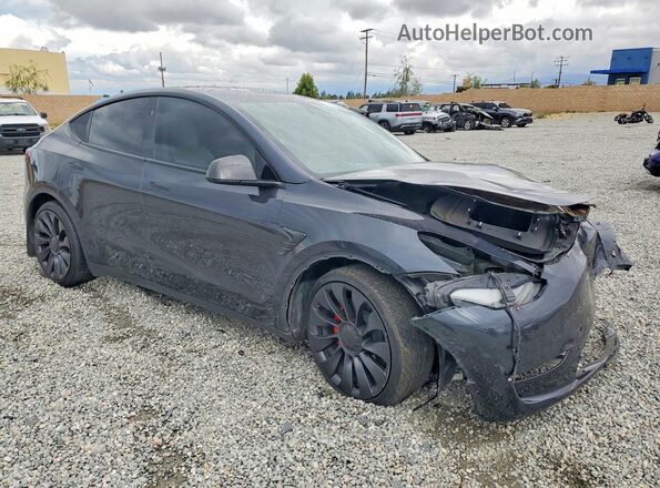 7SAYGDEF3RF066031 2024 TESLA MODEL Угольный Передняя правая четверть