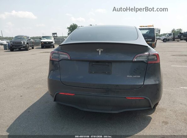 7SAYGDEF3SA345045 2025 TESLA MODEL Y Серый Панорамный вид салона 360°