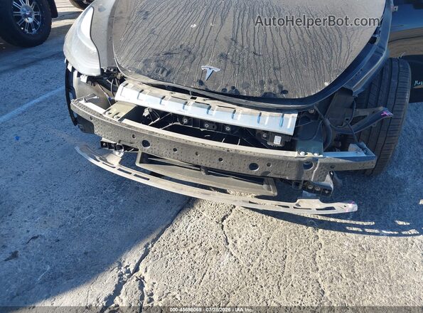 7SAYGDEF4PF640987 2023 TESLA MODEL Y Черный Вид спереди