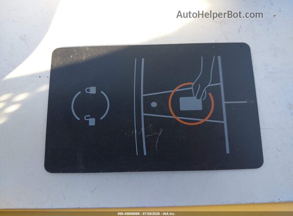 7SAYGDEF4PF640987 2023 TESLA MODEL Y Черный Вид панели приборов