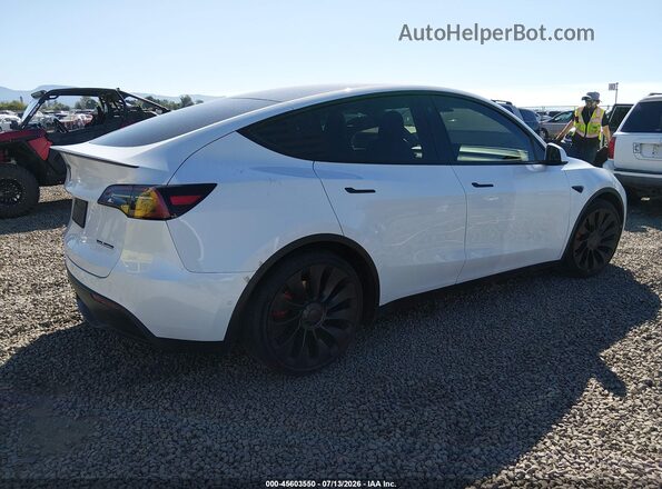 7SAYGDEF5NF396201 2022 TESLA MODEL Y White Հետևի աջ