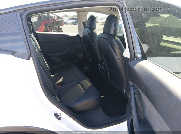 7SAYGDEF5NF396201 2022 TESLA MODEL Y White VIN կոդի պիտակի տեսք