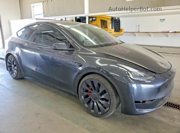 7SAYGDEF5RA330539 2024 TESLA MODEL Charcoal Przód prawy