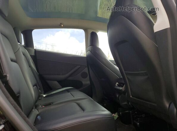 7SAYGDEF6PF666975 2023 TESLA MODEL Black Widok wnętrza z tyłu
