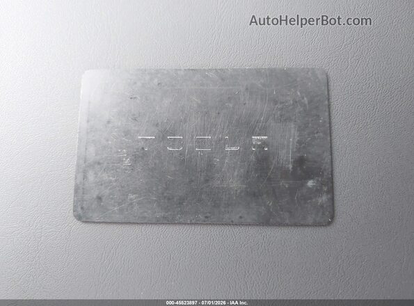 7SAYGDEF6PF668595 2023 TESLA MODEL Y Gray Widok deski rozdzielczej