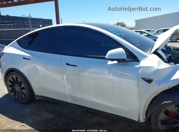 7SAYGDEF6PF822996 2023 TESLA MODEL Y White 