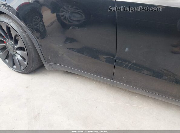 7SAYGDEF6PF895818 2023 TESLA MODEL Y Black 
