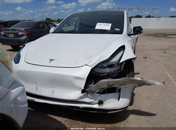 7SAYGDEF7NF307535 2022 TESLA MODEL Y Белый Вид панели приборов