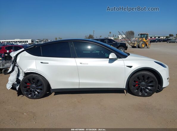 7SAYGDEF7PF804023 2023 TESLA MODEL Y White Панорамний вид салону 360°