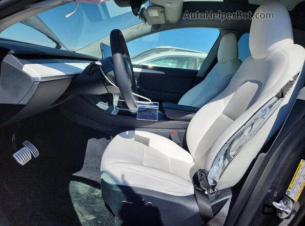 7SAYGDEF7RF020072 2024 TESLA MODEL Charcoal Սալոնի դիմացի տեսք