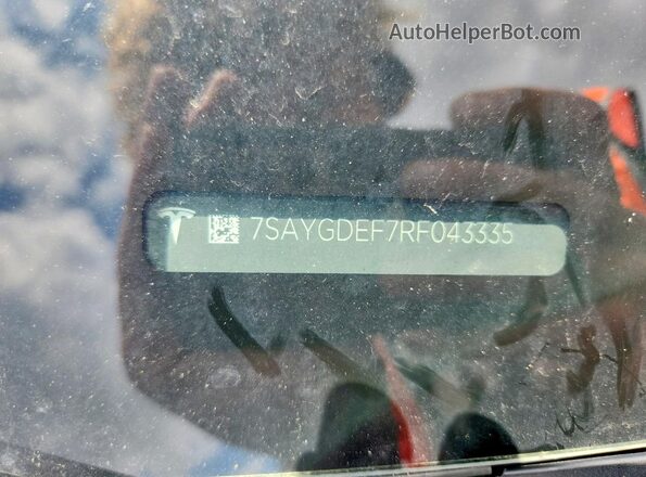 7SAYGDEF7RF043335 2024 TESLA MODEL Gray VIN կոդի պիտակի տեսք