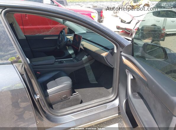 7SAYGDEF8NF546205 2022 TESLA MODEL Y Gray Vista interior delantera