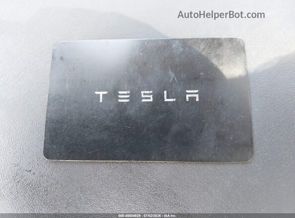 7SAYGDEF8NF546205 2022 TESLA MODEL Y Gray Vista del salpicadero