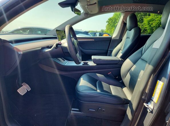 7SAYGDEF8NF546477 2022 TESLA MODEL Gray Вид салону спереду