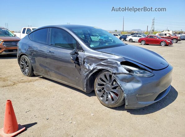 7SAYGDEF8PF948695 2023 TESLA MODEL Gray Delantero derecho