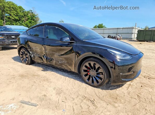 7SAYGDEF8RF039777 2024 TESLA MODEL Black წინა მარჯვენა