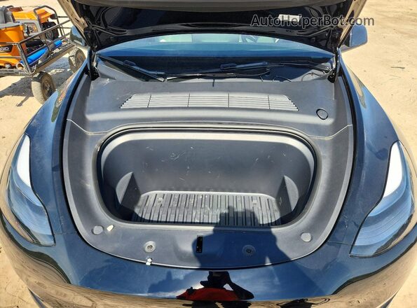 7SAYGDEF8RF039777 2024 TESLA MODEL Black უკანა სალონის ხედი
