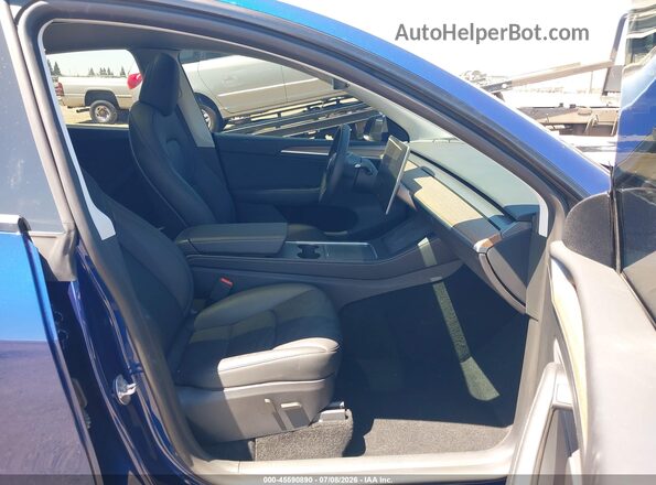 7SAYGDEF8SF232095 2025 TESLA MODEL Y Синий Вид салона спереди