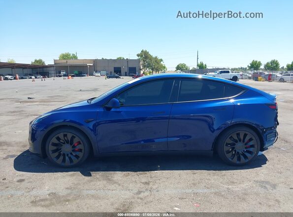 7SAYGDEF8SF232095 2025 TESLA MODEL Y Синий Вид задней части салона