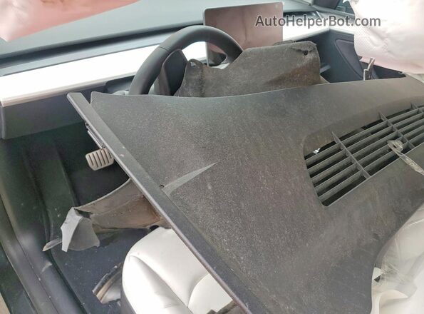 7SAYGDEF8SF310827 2025 TESLA MODEL Угольный Вид панели приборов