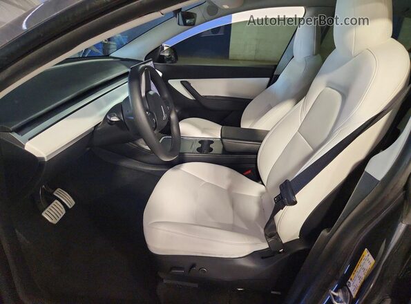 7SAYGDEF9NF397660 2022 TESLA MODEL Charcoal წინა სალონის ხედი