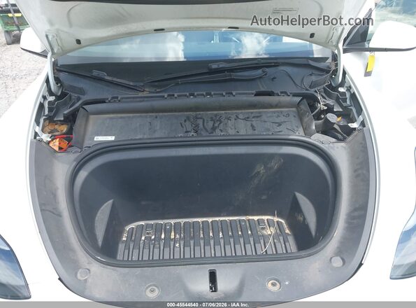 7SAYGDEF9NF414666 2022 TESLA MODEL Y White Widok z tyłu