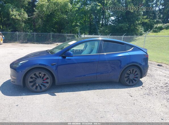 7SAYGDEF9PF645733 2023 TESLA MODEL Y Blue Widok wnętrza 360 stopni