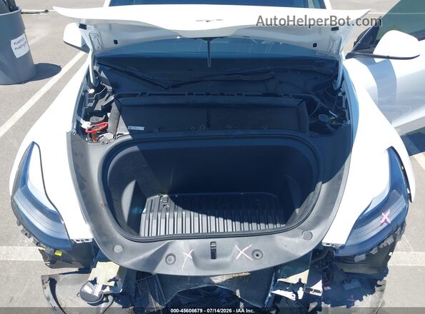 7SAYGDEF9RF081035 2024 TESLA MODEL Y Белый Вид сзади