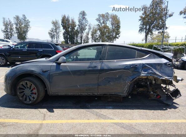 7SAYGDEFXNF405460 2022 TESLA MODEL Y Gray 360 interior view