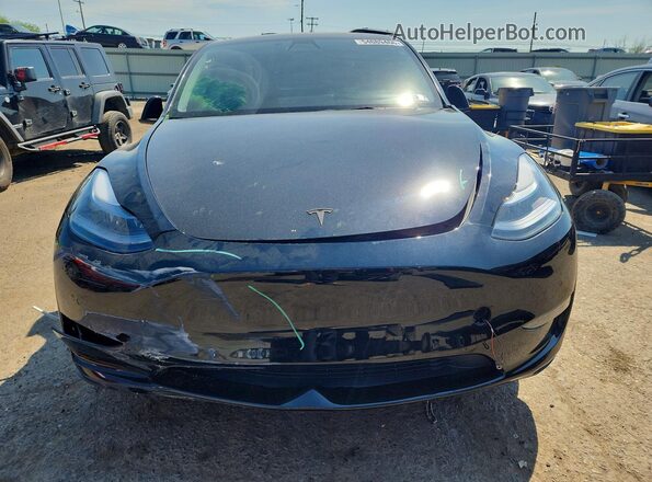 7SAYGDEFXNF460068 2022 TESLA MODEL Черный Вид спереди