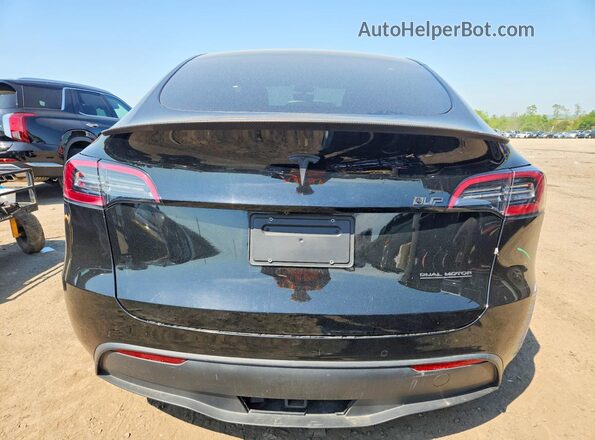 7SAYGDEFXNF460068 2022 TESLA MODEL Черный Вид сзади