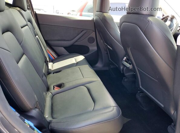7SAYGDEFXPF798797 2023 TESLA MODEL Gray უკანა სავარძლების ხედი