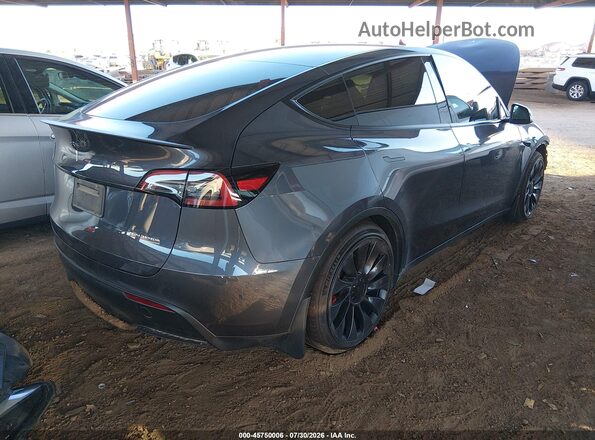 7SAYGDEFXPF916587 2023 TESLA MODEL Y Gray Задня права чверть