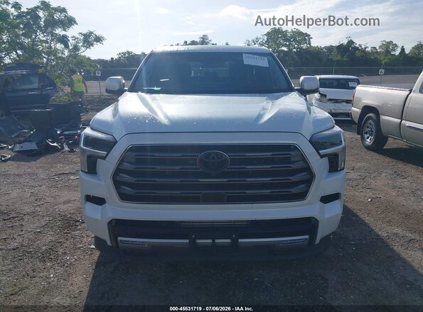 7SVAAABA0RX032213 2024 TOYOTA SEQUOIA White Vista del cuadro de instrumentos