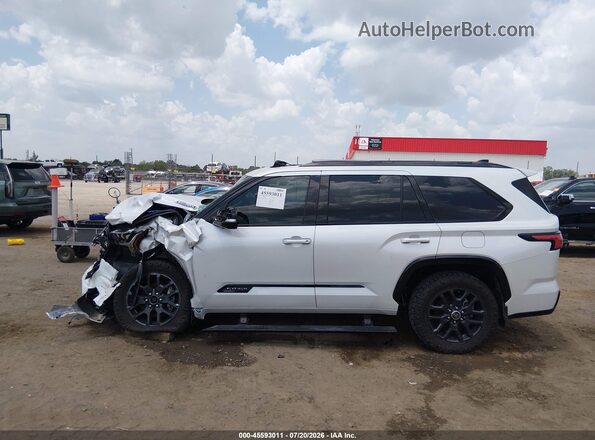 7SVAAABA4PX018280 2023 TOYOTA SEQUOIA Белый Панорамный вид салона 360°