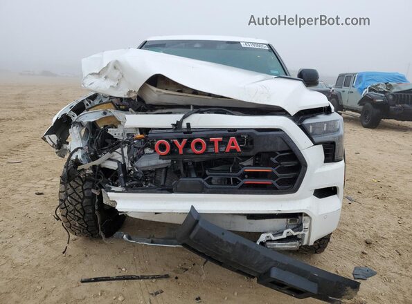7SVAAABA5PX009815 2023 TOYOTA SEQUOIA White Вид спереду