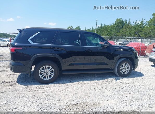 7SVAAABA6SX058823 2025 TOYOTA SEQUOIA Black Vista interior trasera