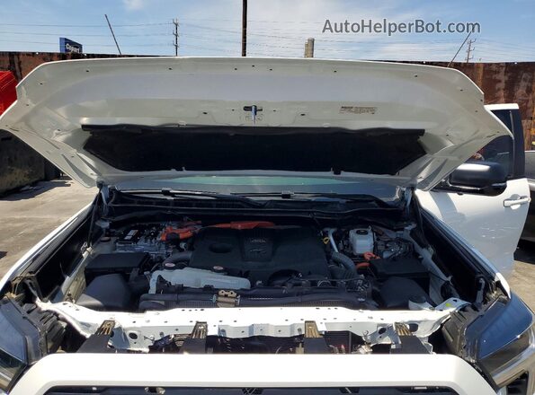 7SVAAABA7RX038557 2024 TOYOTA SEQUOIA White Engine compartment view