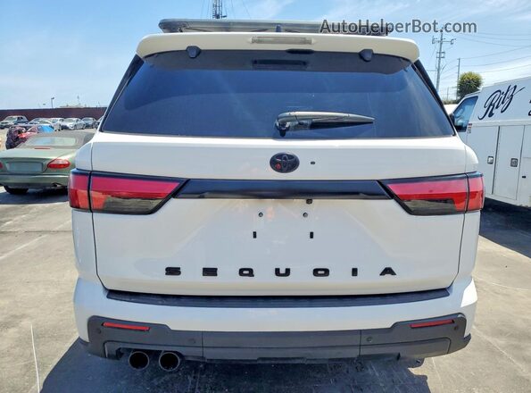 7SVAAABA7RX038557 2024 TOYOTA SEQUOIA White Rear view