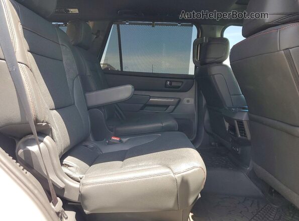7SVAAABA7RX038557 2024 TOYOTA SEQUOIA White Rear interior view