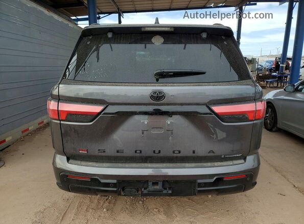 7SVAAABA7TX077138 2026 TOYOTA SEQUOIA Gray Հետևի տեսք