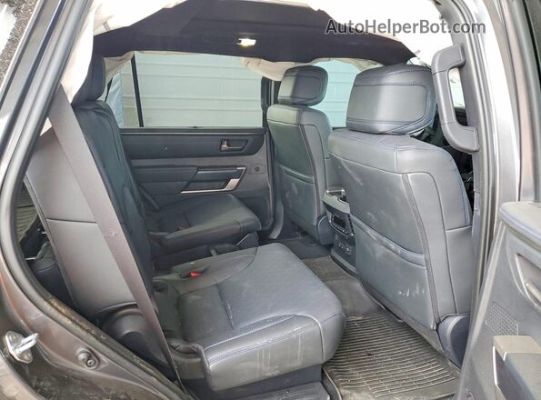7SVAAABA7TX077138 2026 TOYOTA SEQUOIA Gray Սալոնի հետևի տեսք