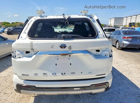 7SVAAABA7TX080217 2026 TOYOTA SEQUOIA White Vista trasera
