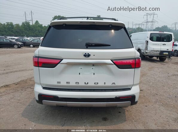 7SVAAABA9PX018761 2023 TOYOTA SEQUOIA White 